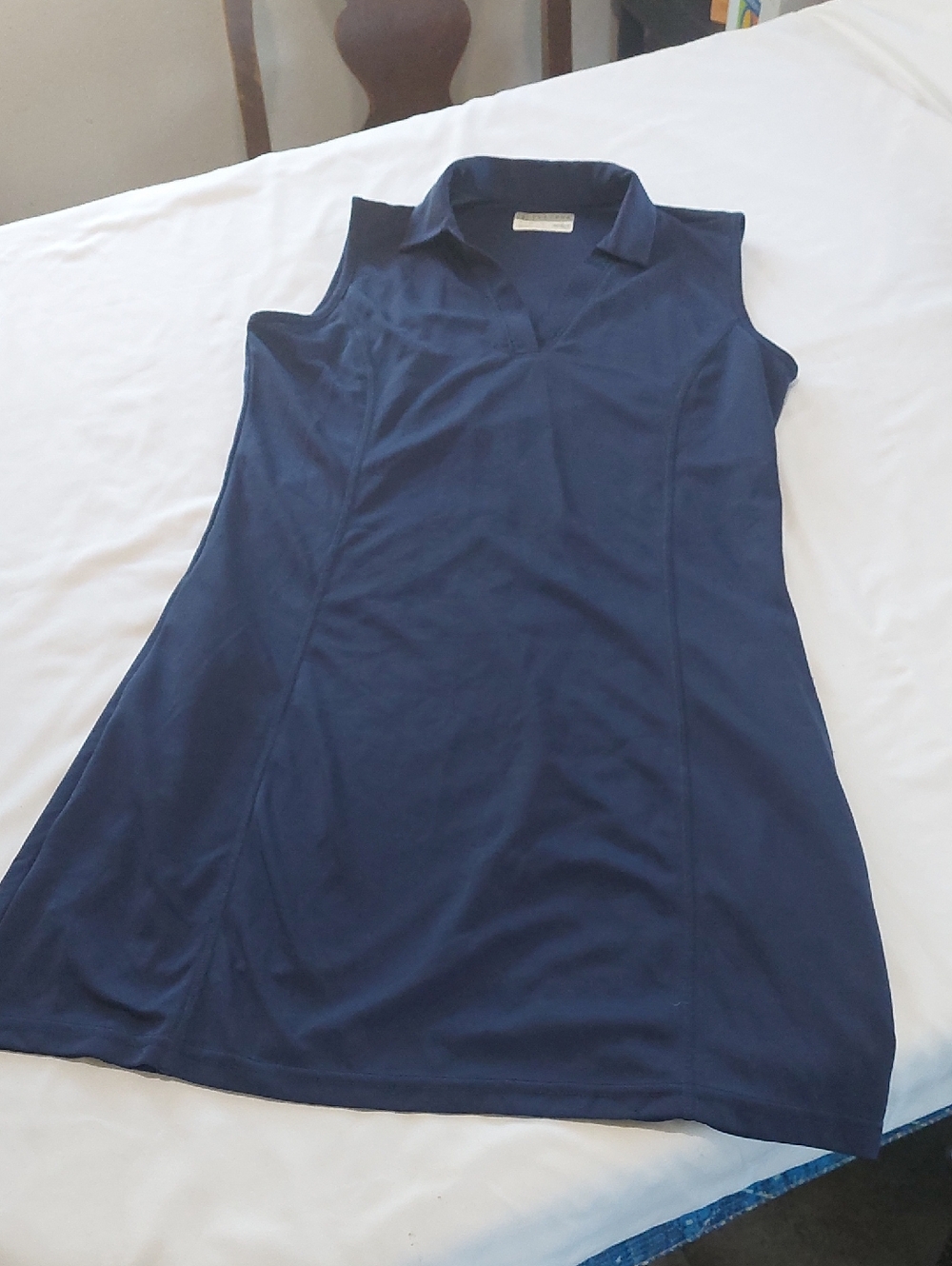 PGA Tour Navy V-Neck Dress with A Collar ,Light Weight Material .Size Medium